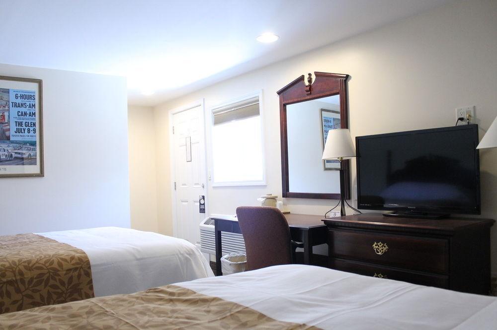 Watkins Motel Watkins Glen Esterno foto